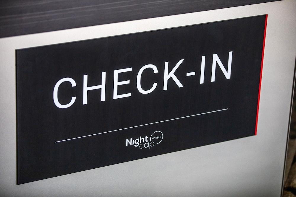 Nightcap At The Ranch Hotel Macquarie Park Exterior photo