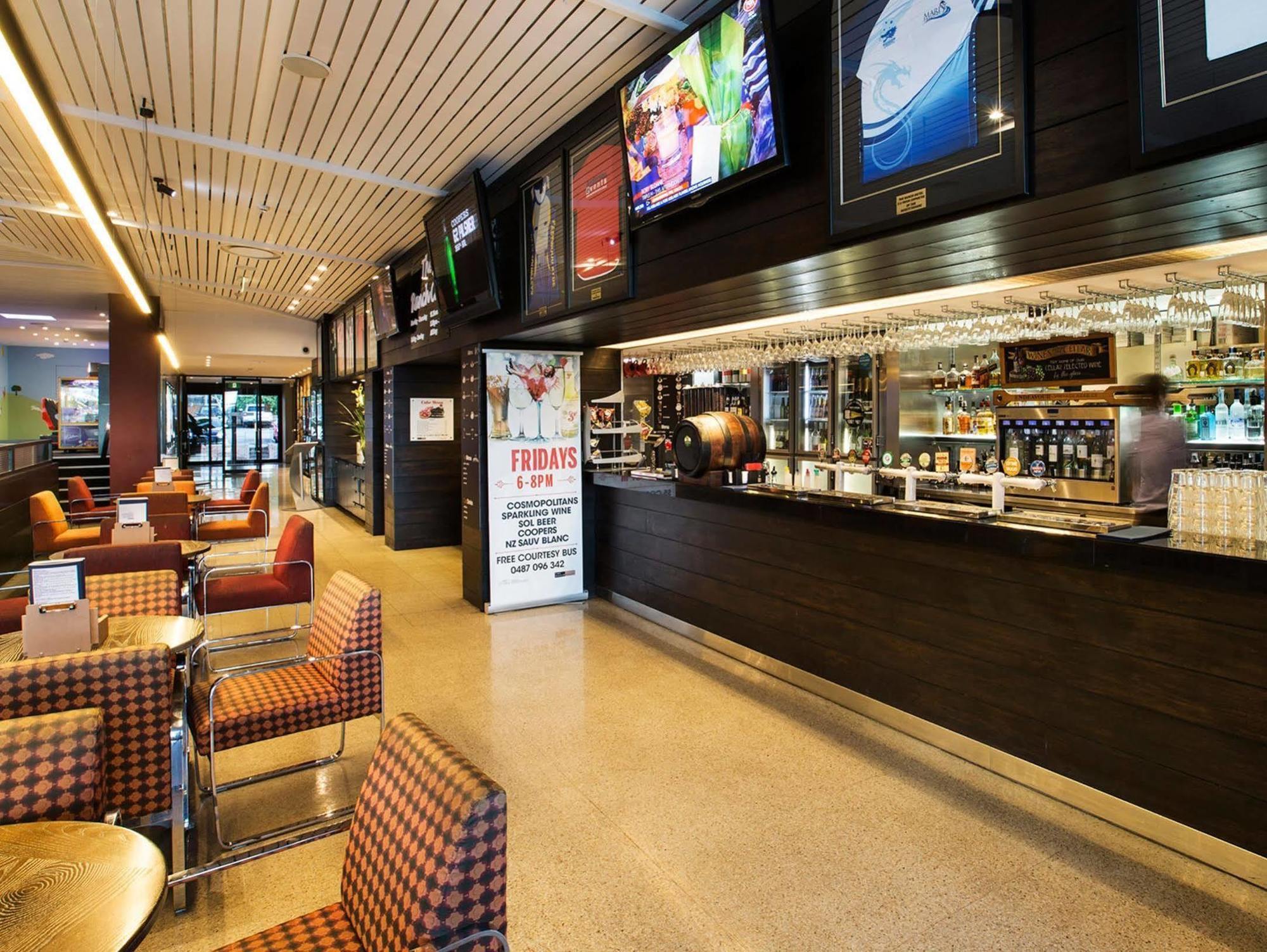 Nightcap At The Ranch Hotel Macquarie Park Exterior photo